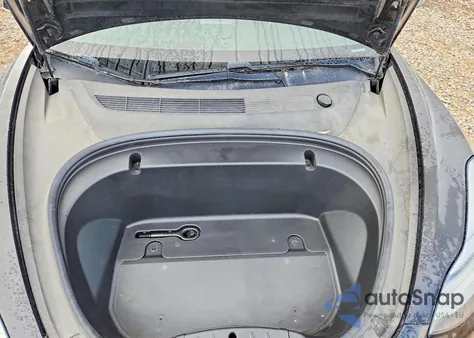 2020 Tesla Model 3 z USA, uszkodzony, nr VIN 5YJ3E1EB4LF600492